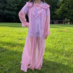 Vintage 1960s Sheer Baby Doll Robe Size Medium Pink Lace Trim